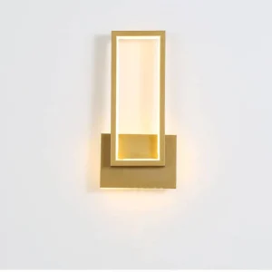 Moderne minimalistische LED-wandlamp in gouden rechthoekige vorm