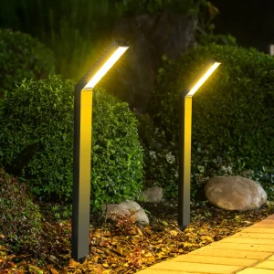 SolarPath - Waterdichte Zonnepadlamp met Verstelbaar Licht