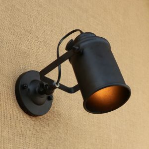 LichtSpin - Draaibare IJzeren LED Wandlamp